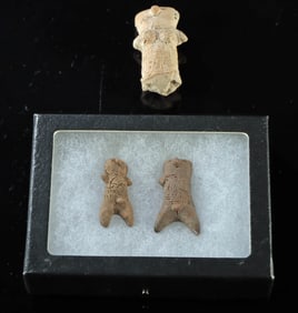 Ancient Ecuadoran Machalilla Pottery Figures (3)