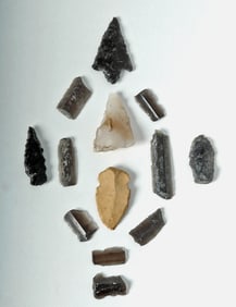 13 W. Mexican Colima Lithics - Obsidian, Quartz, Chert