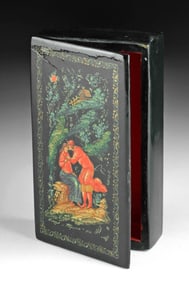 1960s Russian Lacquer Box - Romantic Couple