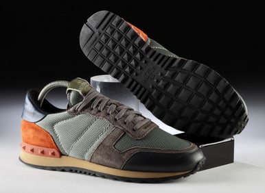 Valentino Rockstud Rockrunner Multi-Color