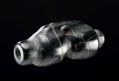 Olmec Black Stone Snuff Tube