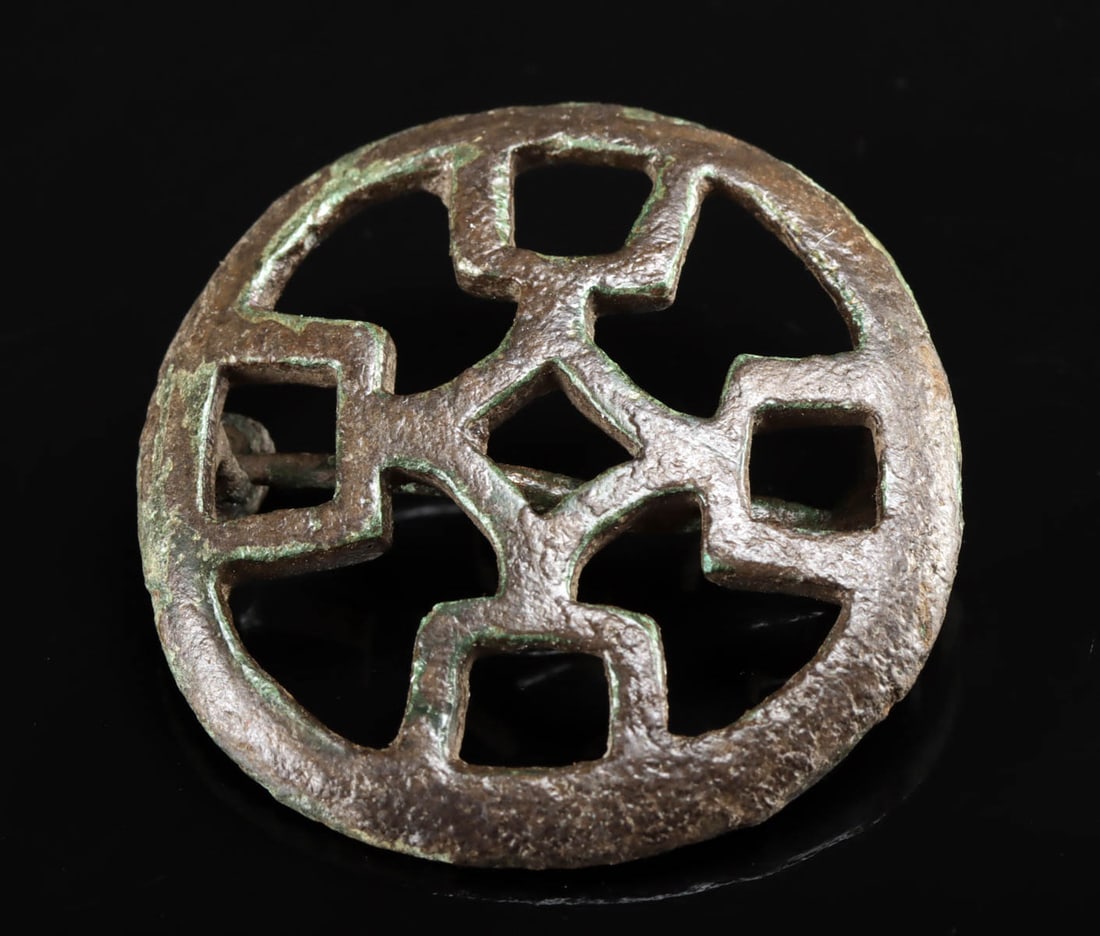 Transitional Roman-Frankish Bronze Rondel Brooch (1 of 2)