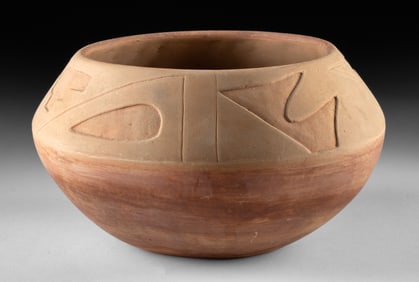 Mid-20th C. San Juan Pueblo Incised Pottery Bowl