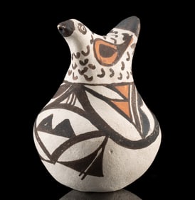 Acoma Pueblo Pottery Bird Figurine