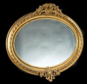 19th C. European Oval Mirror w/ Gilt Frame