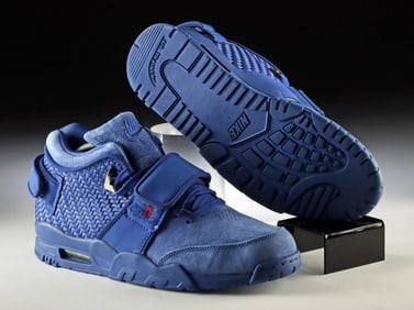 Nike Air Trainer V Cruz Premium Rush Blue