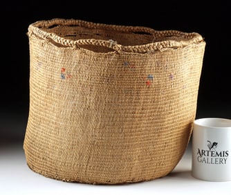 Early 20th C. Aleutian Beach Grass Twined Large Basket