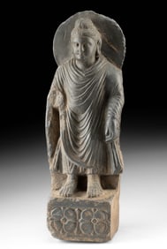 Lovely Ancient Gandhara Buddha Sculpture in Schist