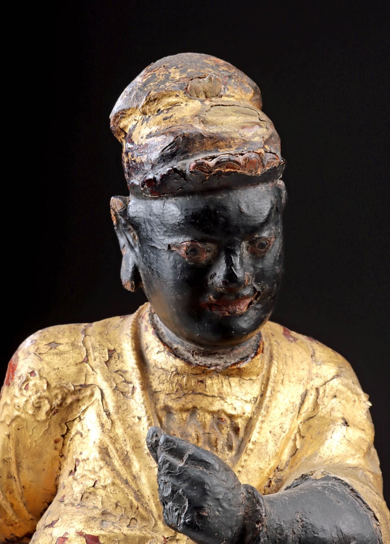 Chinese Qing Gilt / Red Lacquered Figure of Chou Tsang