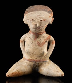 Nayarit Chinesco Seated Female Figure