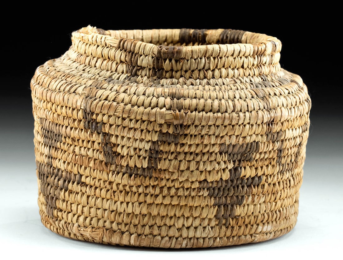 1940s Native American Papago Coil Basket (1 of 6)