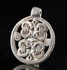 Viking Silver Pendant - Twinned Knotwork Motif