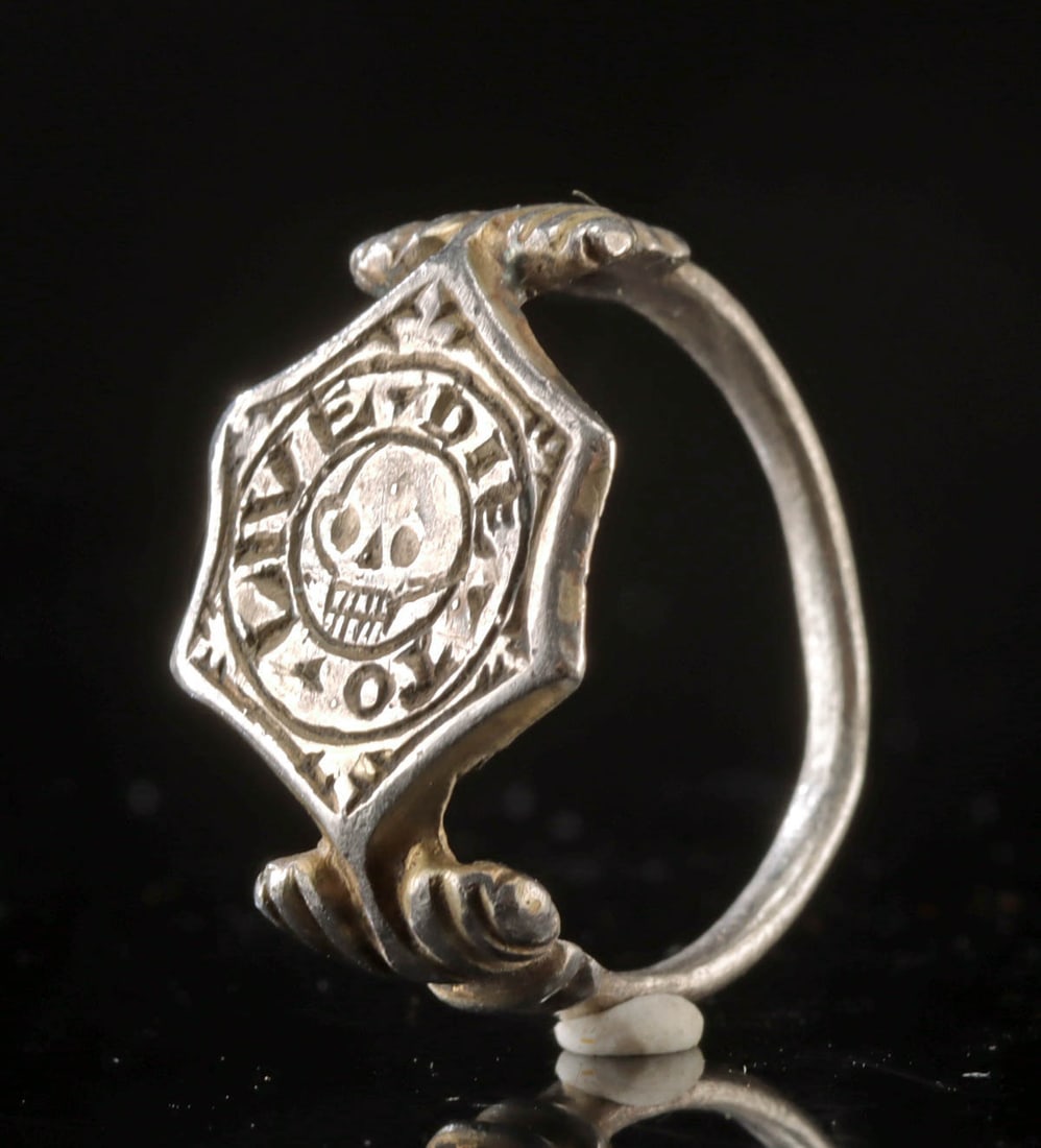 1939s～★ドイツ国防軍陸軍 ★Skull Bone Ring★ 黒目 59118008_1_x.jpg?height=512&