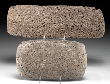 Two Native American Anasazi / Hohokam Stone Manos