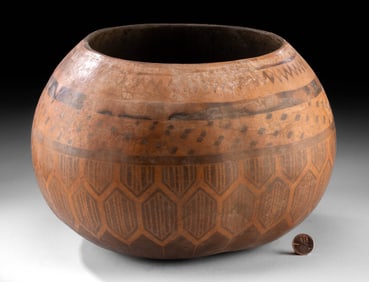 Beautiful 19th C. Hawaiian Gourd Umeke (for Poi)