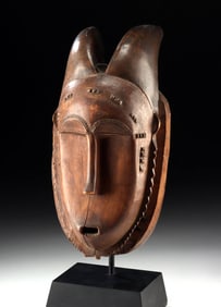 Ivory Coast Baule Kpan Pre Mask w/ Horns, ex Christie's