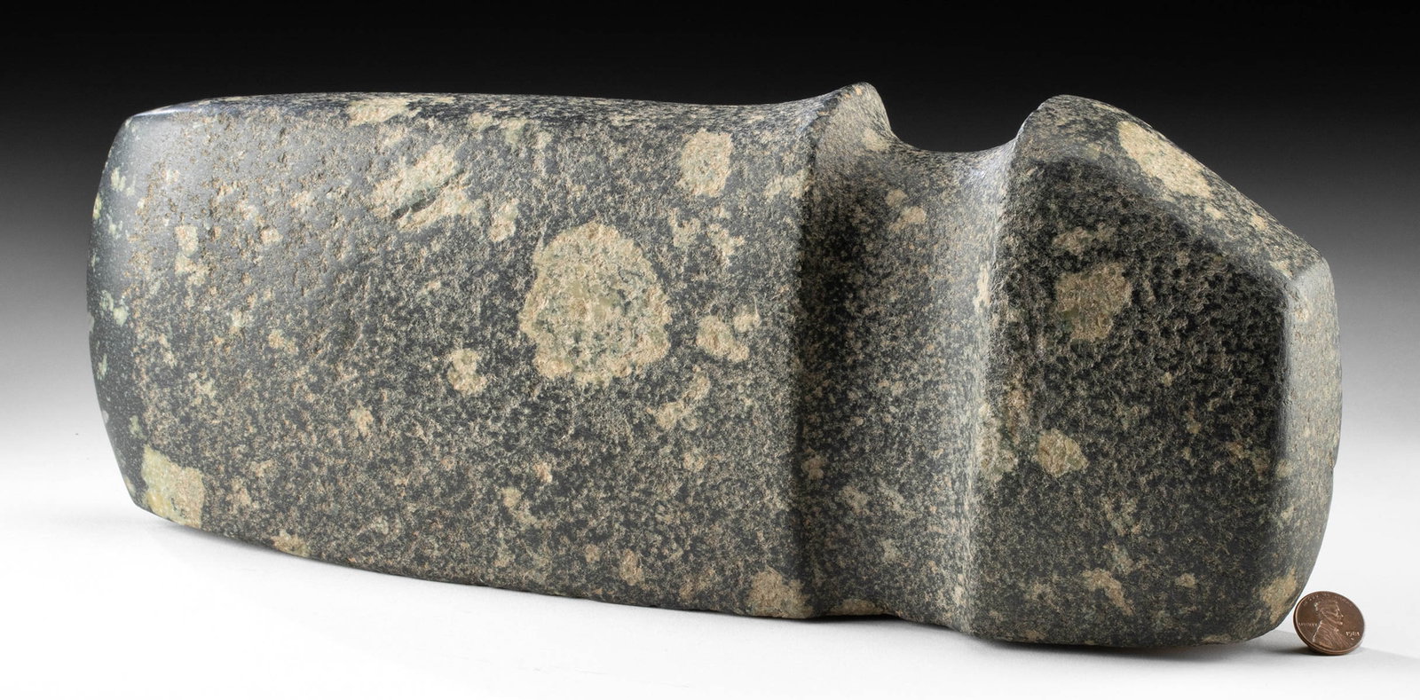 Massive Native American Woodlands Porphyry Axe Head (1 of 2)