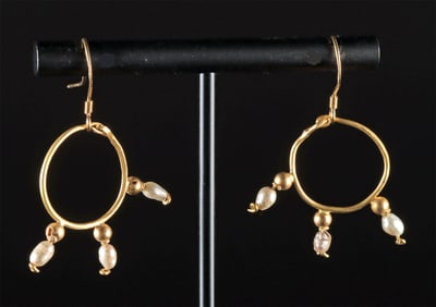 Exquisite Roman 22K Gold & Pearl Earrings, Wearable!