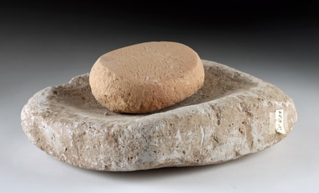 Native American Pueblo Stone Metate & Mano