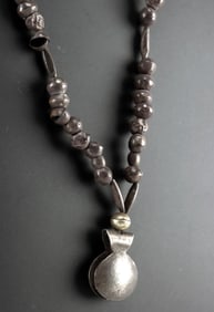 Nazca Silver Bead Necklace with Silver Tweezer