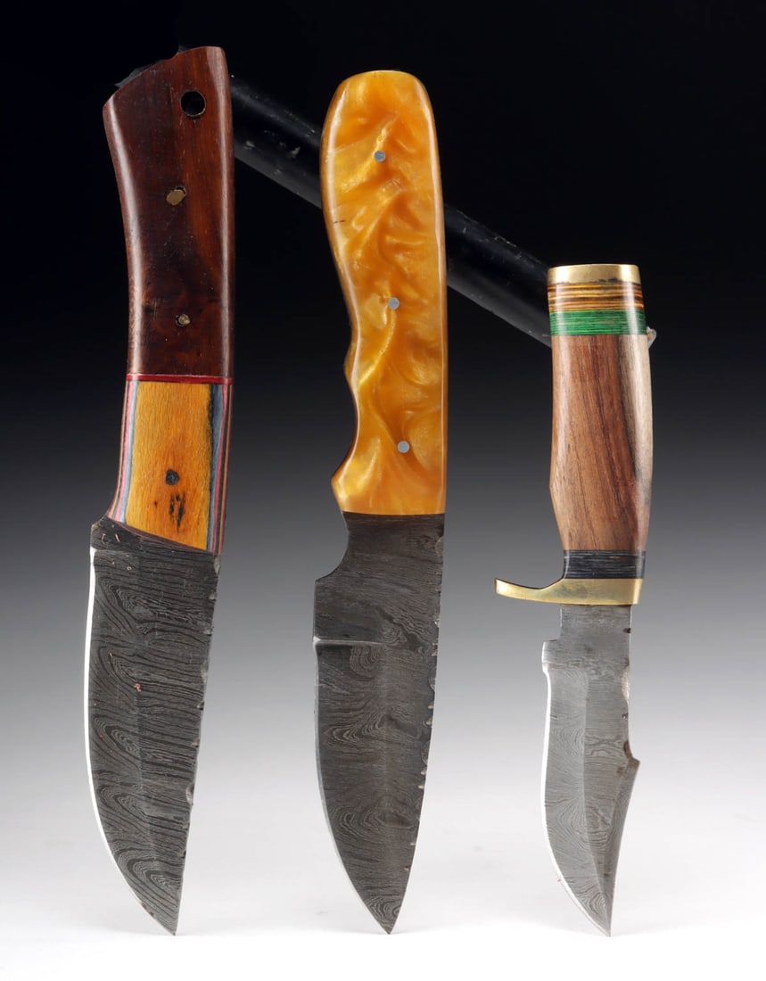 Three Handmade Damascus Steel Knives & Sheaths (1 of 3)