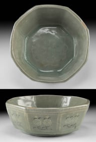 Korean Koryeo Celadon Octagonal Bowl - Inlaid Design