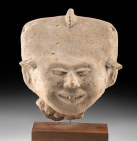 Ancient Mexican Veracruz Sonriente Pottery Head