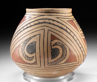 Casas Grandes Ramos Polychrome Olla