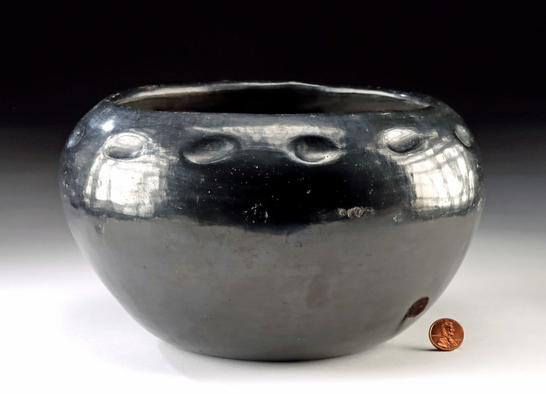 Santa Clara Pueblo Blackware Bowl w/ Dimples (1 of 3)