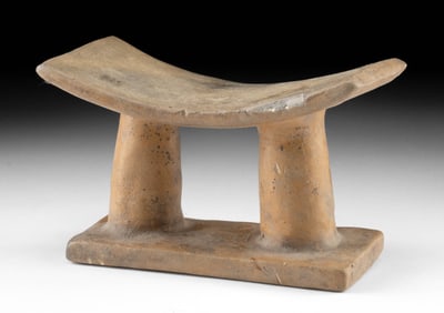 Rare Ancient Jamacoaque Pottery Headrest, TL Tested
