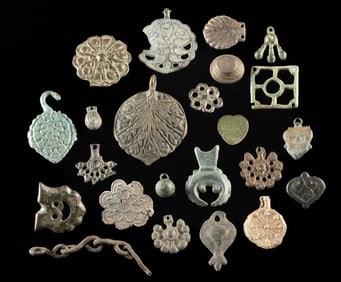 Ancient - Medieval Bronze & Copper Alloy Ornaments