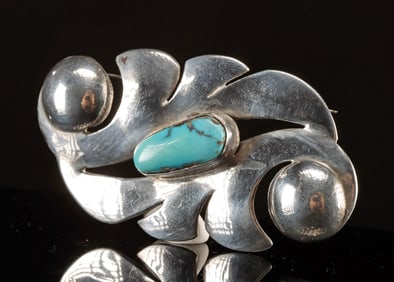 Southwestern Rivera Sterling Silver & Turquoise Brooch