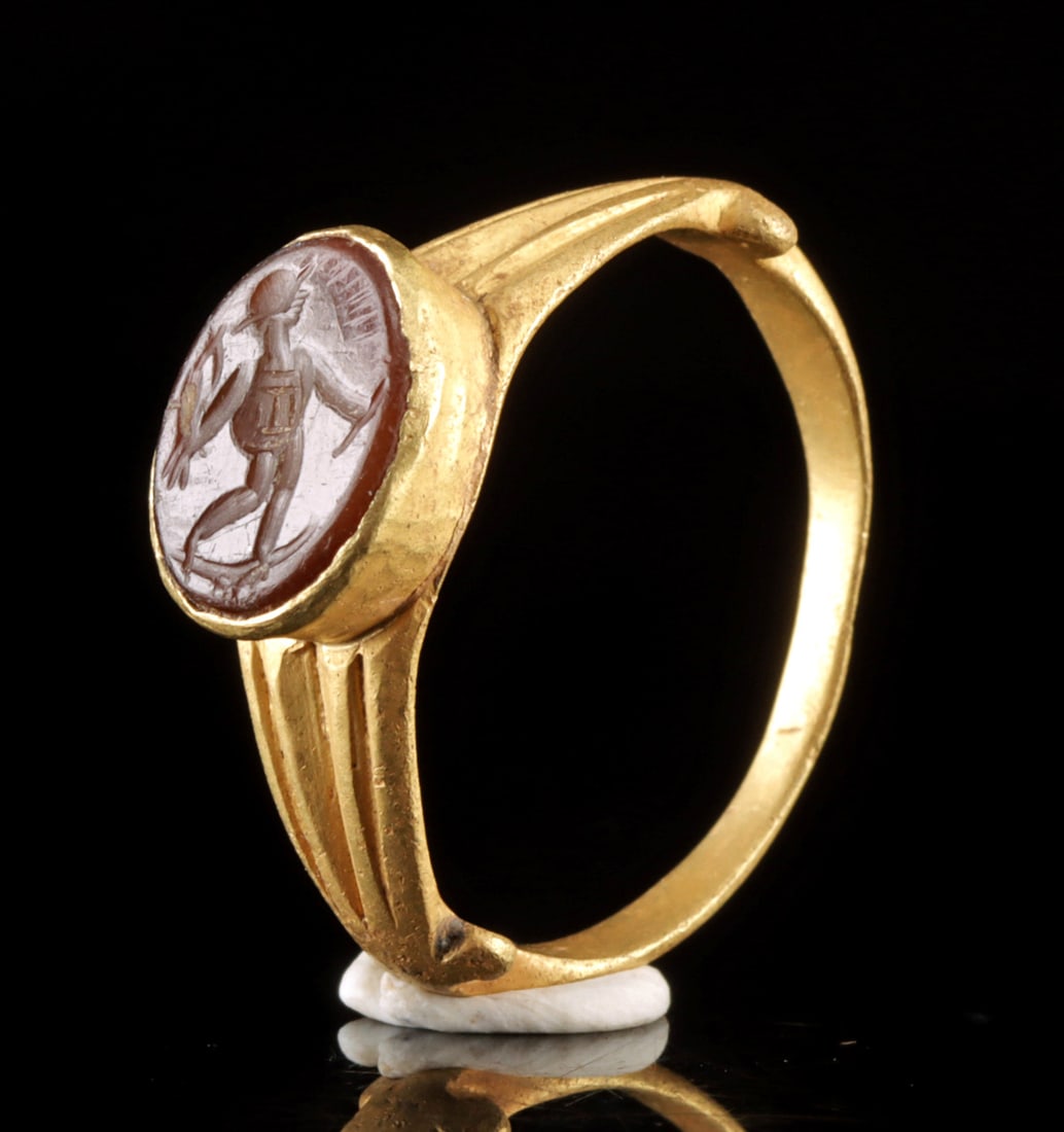 Roman Gold Ring with Agate Intaglio of Mercury (1 of 3)