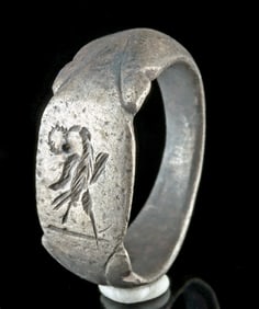 Roman Silver Ring - Eagle Bearing Wreath