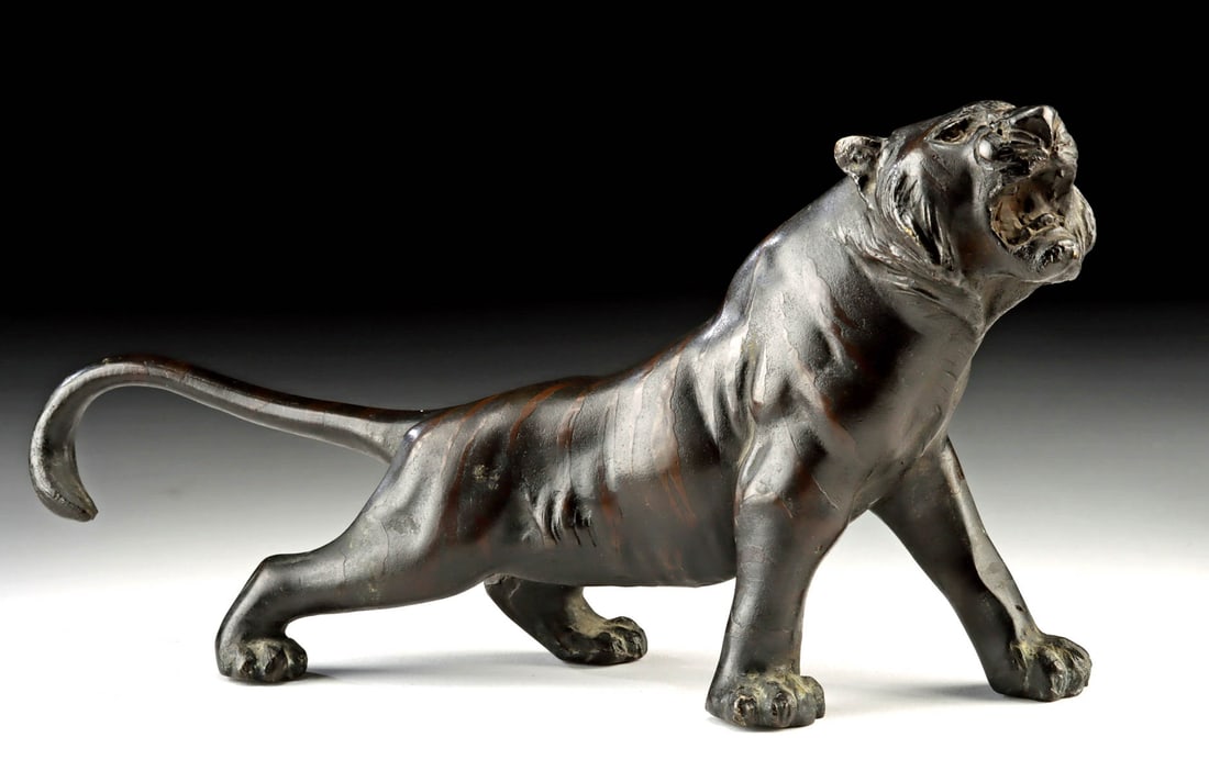 Japanese Meiji Patinated Bronze Figure of a Roaring Tiger (1 of 5)