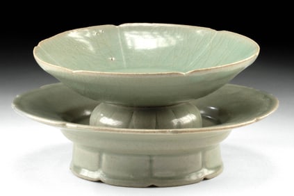 Korean 12th C. Goryeo Dynasty Celadon Bowl & Stand