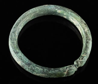 Ancient Luristan Bronze Bracelet with Lion Terminals