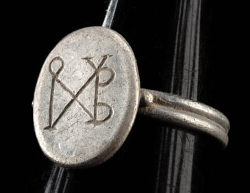 European Silver Insignia Ring w/ Symbolic Inscription