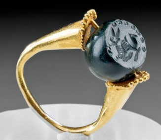 Ancient Sasanian Gold Swivel Ring w/ Jasper Stamp Seal