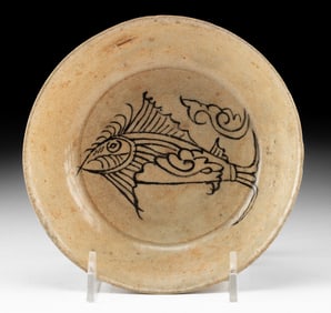 14th C. Sukhothai Porcelain Plate with Fish Design