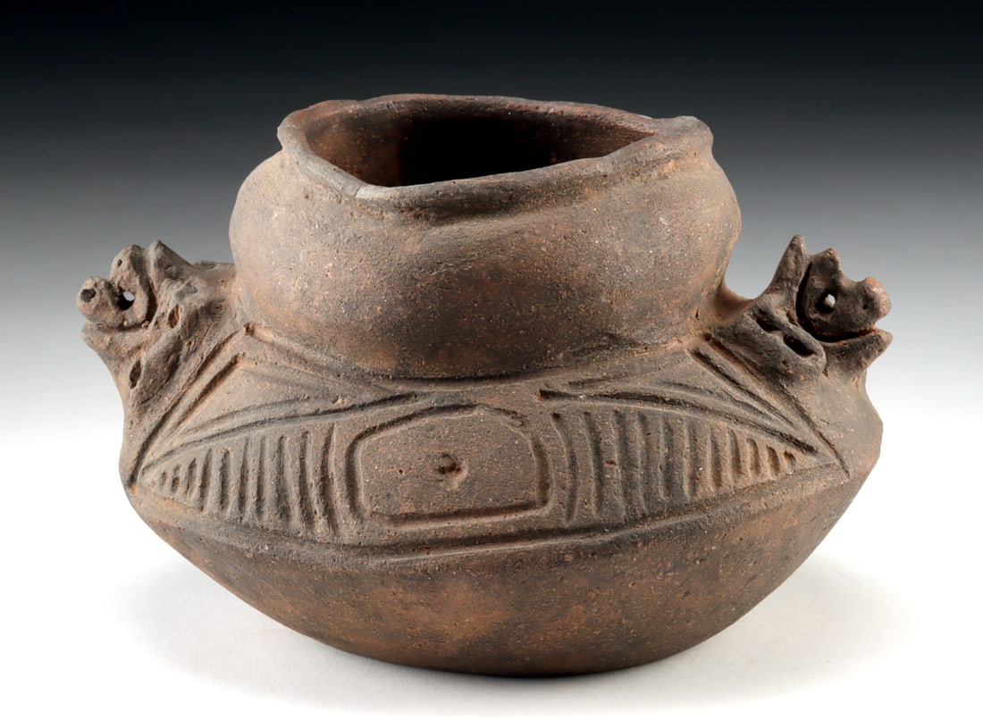 Caribbean Taino Style Ceramic Incised Effigy Jar (1 of 4)