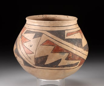 Casas Grandes Ramos Polychrome Pottery Jar