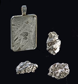 Argentinian Campo del Cielo Meteorite Pieces & Pendant