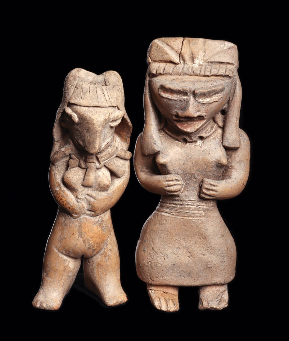 Michoacan Female Standing Figures (2) (1 of 1)