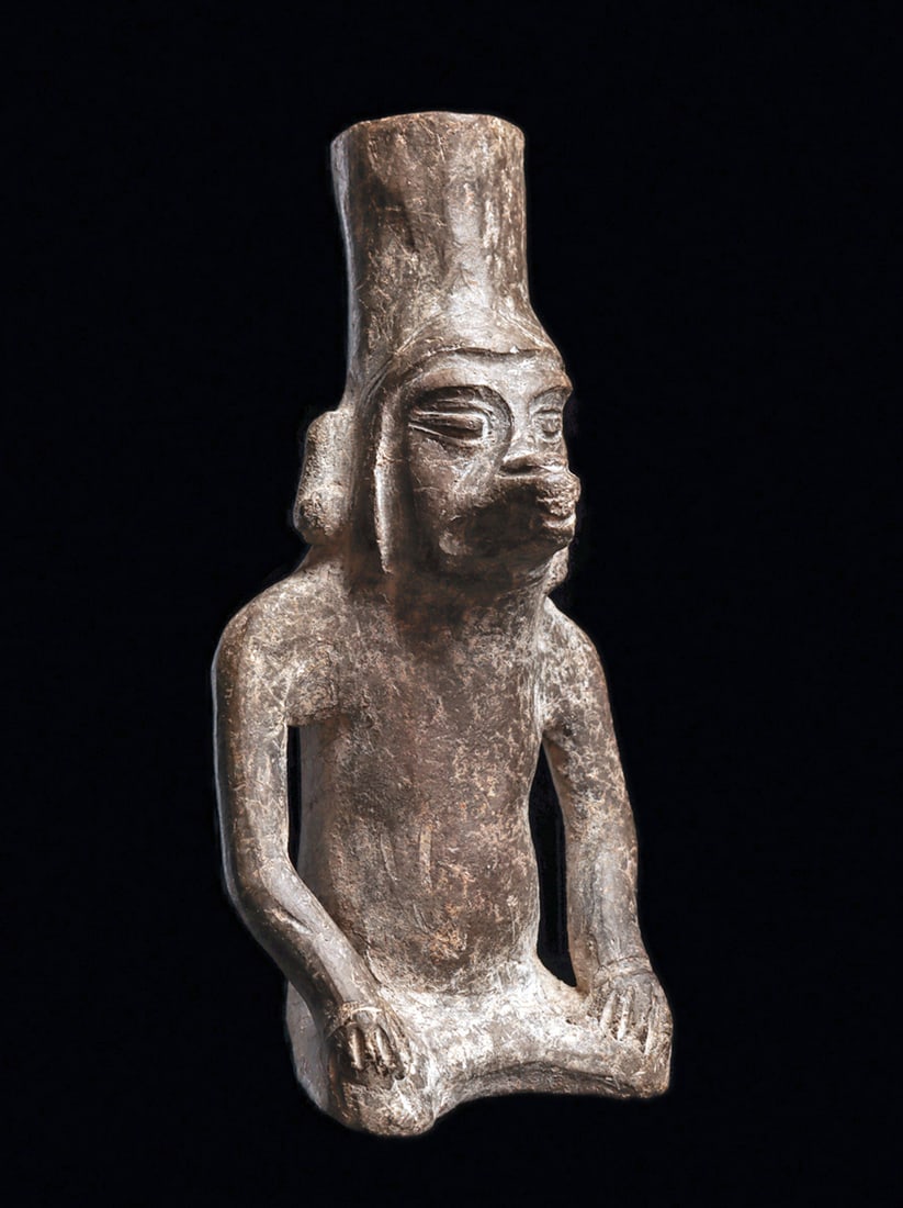 Zapotec Figure Wearing Buccal Mask (1 of 4)