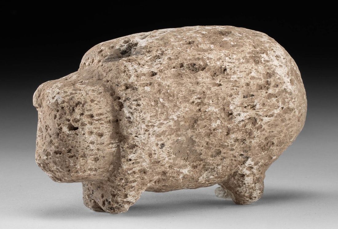 Native American Fossil Coral Animal Effigy Carving (1 of 3)