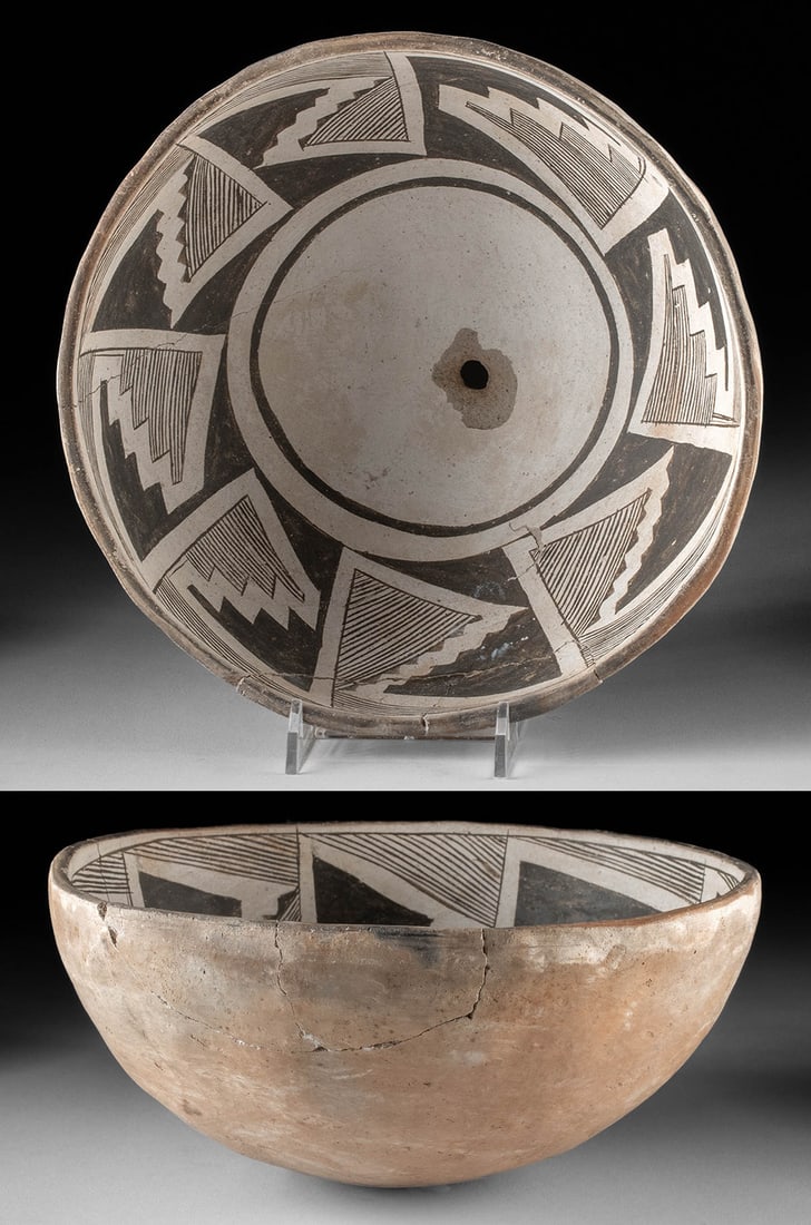 Mimbres Mogollon Black on White Bowl with Kill Hole (1 of 3)