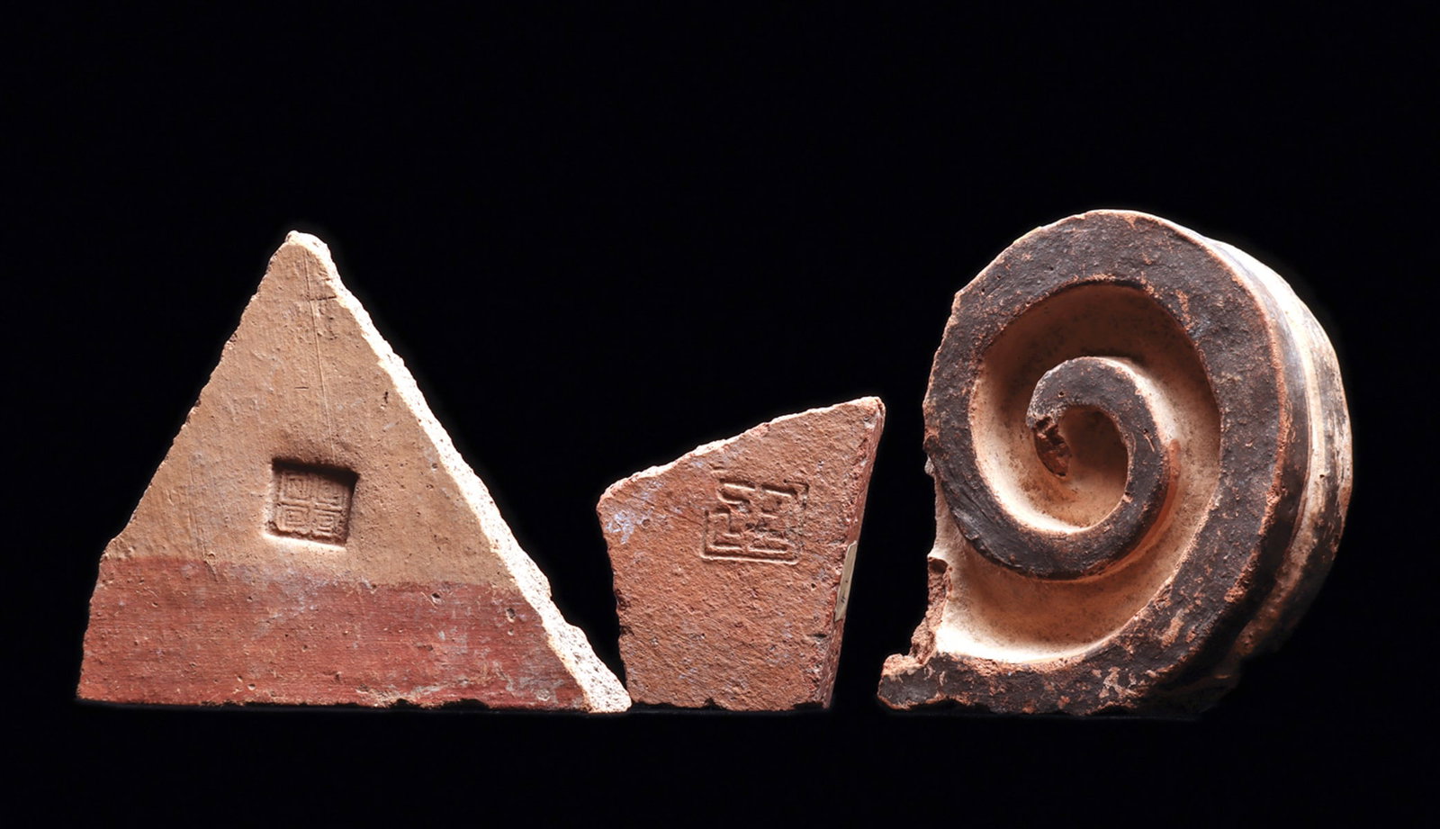 Qin Dynasty Ceramic Paver Tile Fragments & Etruscan Spi: Three different pottery examples, including two Chinese tile fragments, each having a large impressed chop mark, one has a wide red-brown painted border along one edge. Intact fragments. Together with