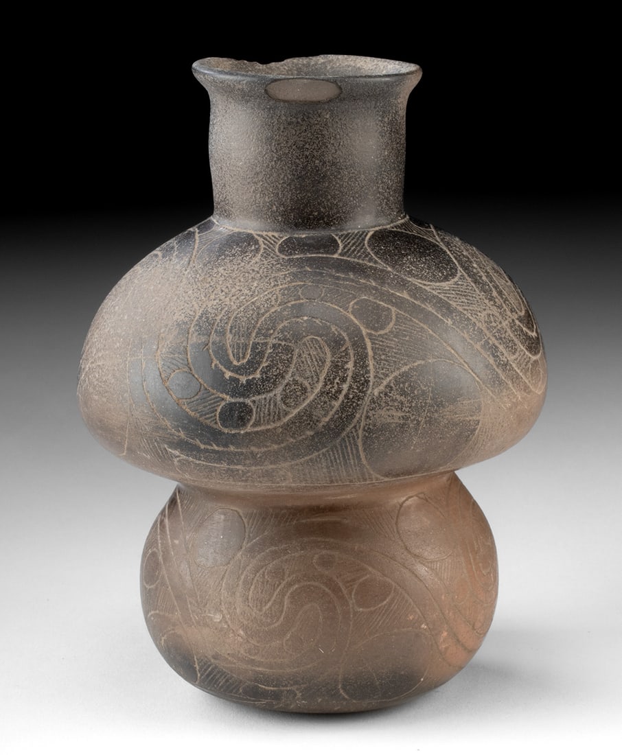 Mississippian Caddoan Double Lobed Incised Vessel (1 of 3)