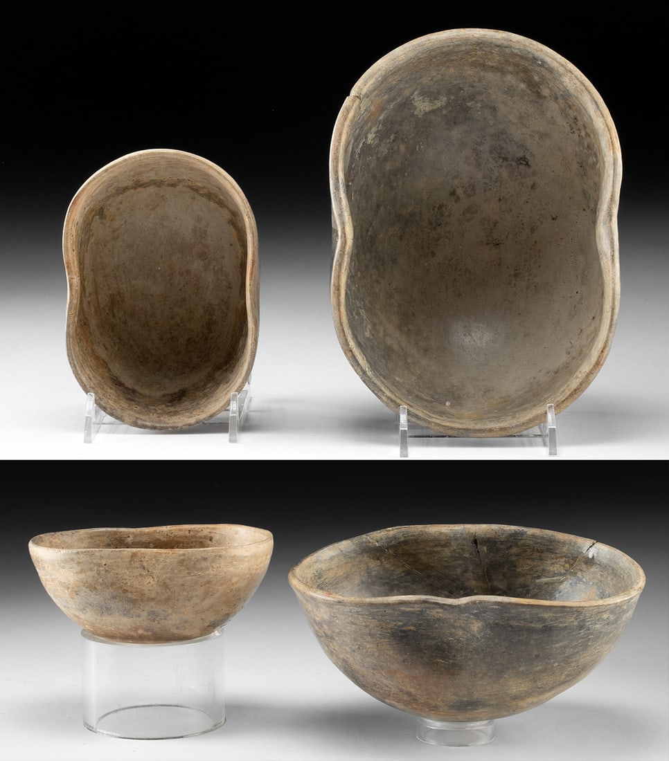 Olmec Pottery Bowls - Turtle Shell Form Pair (1 of 5)